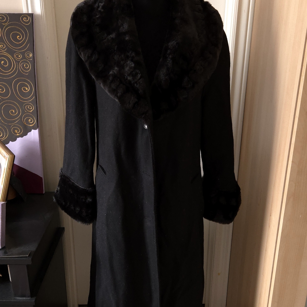 Midnight Velvet Black Coat with Fur Accents